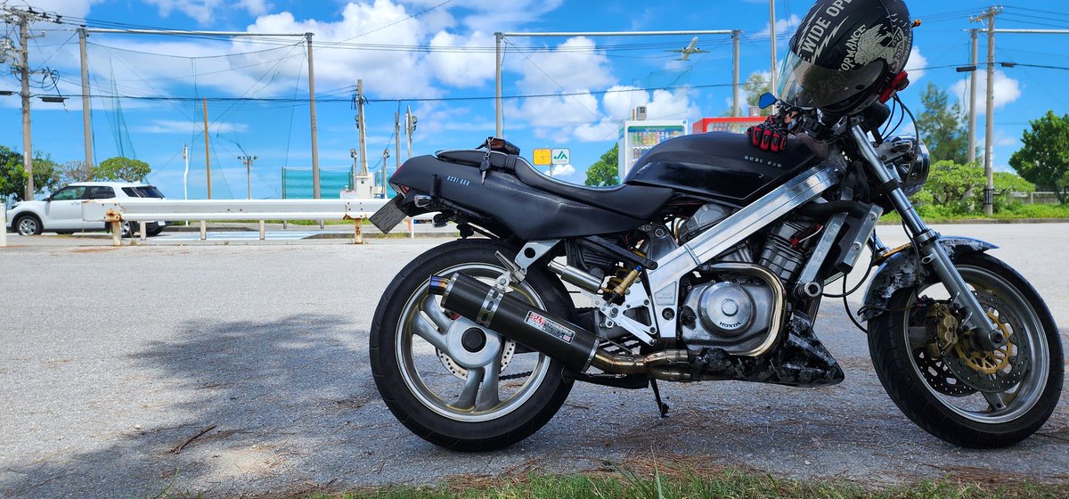 ここはどこ？
よ～く見るとヒントが...