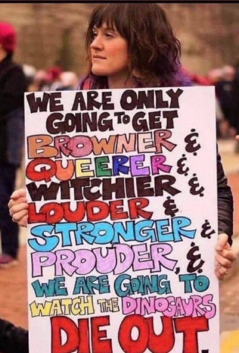 TPBlue4's tweet photo. The RW Supreme Court enabled this crazy fk to trample on our constitution. 

THE. SUPREME. COURT. 

#FuckTrump 
#AnyoneButMaga https://t.co/WwSHyH9NMT