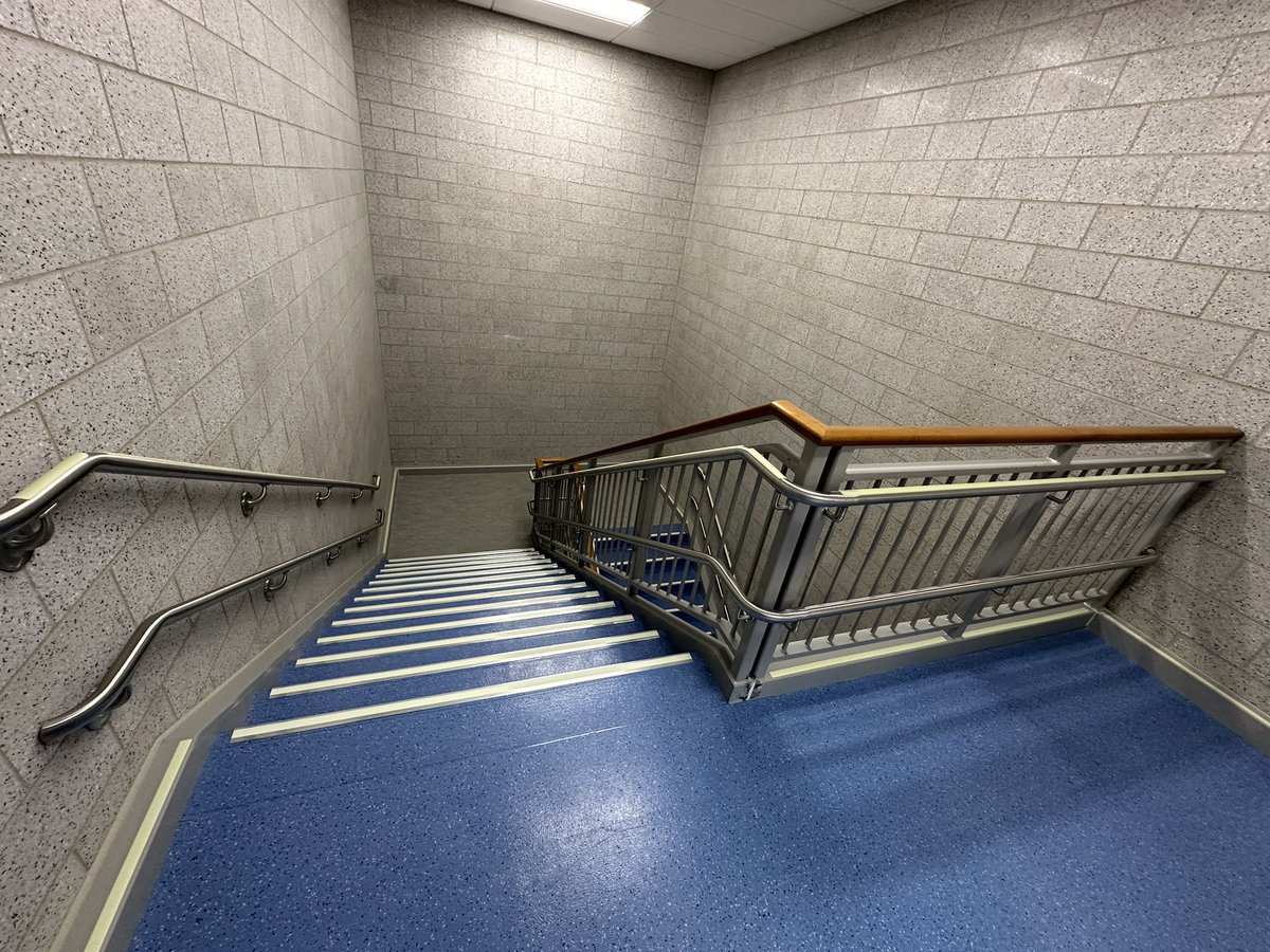 luminousegress's tweet image. Ready for the first day of school today and safer than ever! Here’s a look at our completed luminous egress installation at Francis M. Leahy Elementary and Middle Schools for @LPS_Education . #firecode #codecompliance #emergencypreparedness