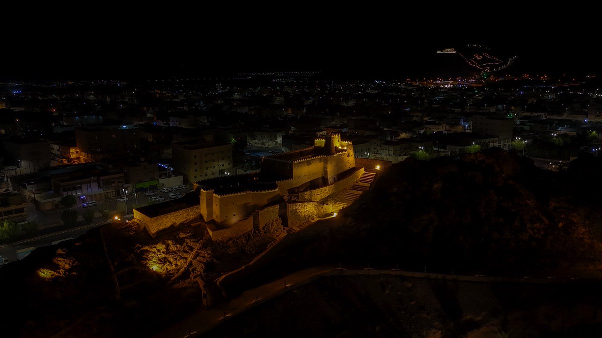 قلعة أعيرف حارسة الزمان في عاصمة الكرم والجمال 🌄