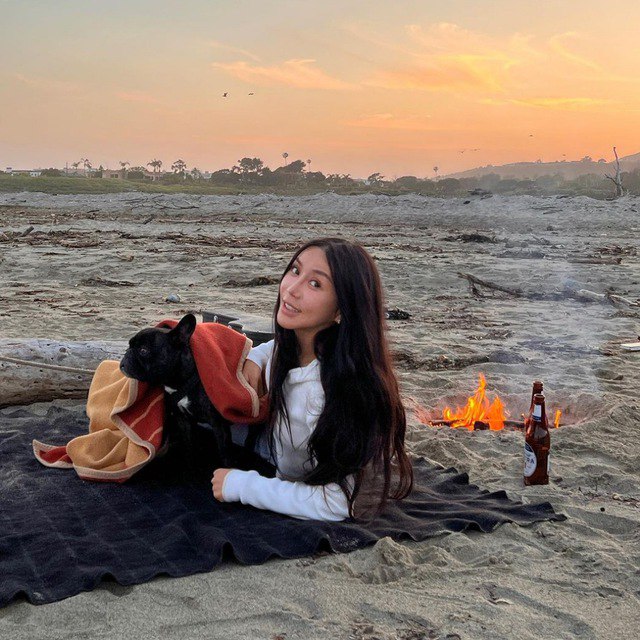 Do I look good in your eyes?🤭