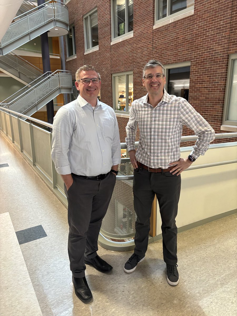 Julian F Hillyer tweet media