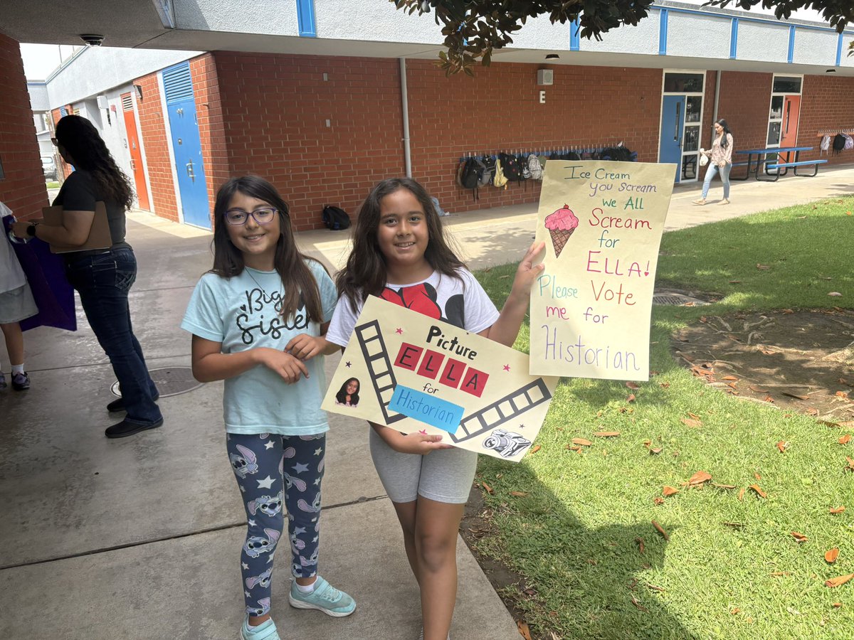 Berry_Bears1 (@berry_bears1) on Twitter photo We love Student Council Season at Berry BEARS RISE UP! ❤️🐻💪🏻<a href="/SBUSD_NEWS/">SBUSD NEWS</a> <a href="/ProsapioJ/">Joseph Prosapio</a>
#BELIEVE We love Student Council Season at Berry BEARS RISE UP! ❤️🐻💪🏻<a href="/SBUSD_NEWS/">SBUSD NEWS</a> <a href="/ProsapioJ/">Joseph Prosapio</a>
#BELIEVE