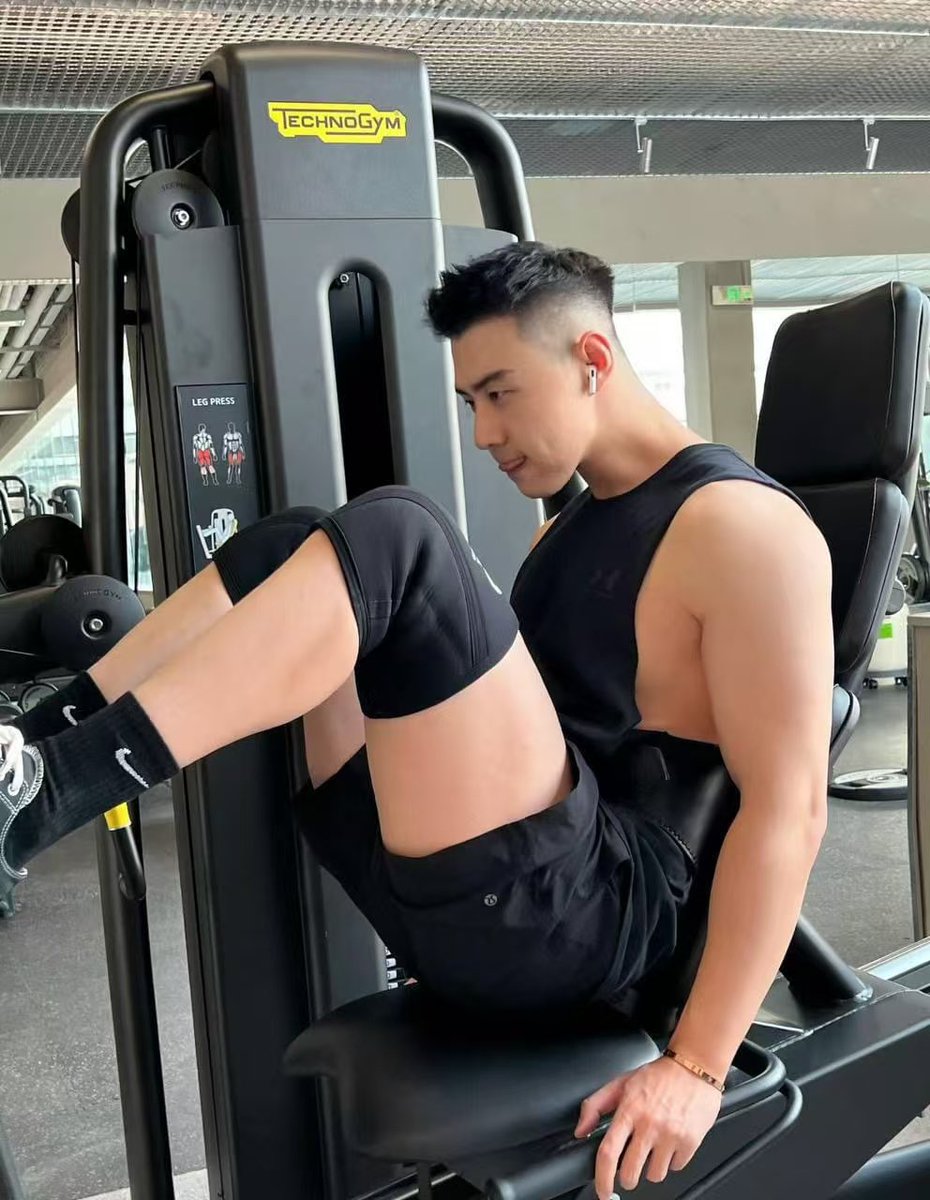 fightingkind's tweet image. #恩施同志
#恩施按摩
#恩施上门
#恩施spa
#恩施gay