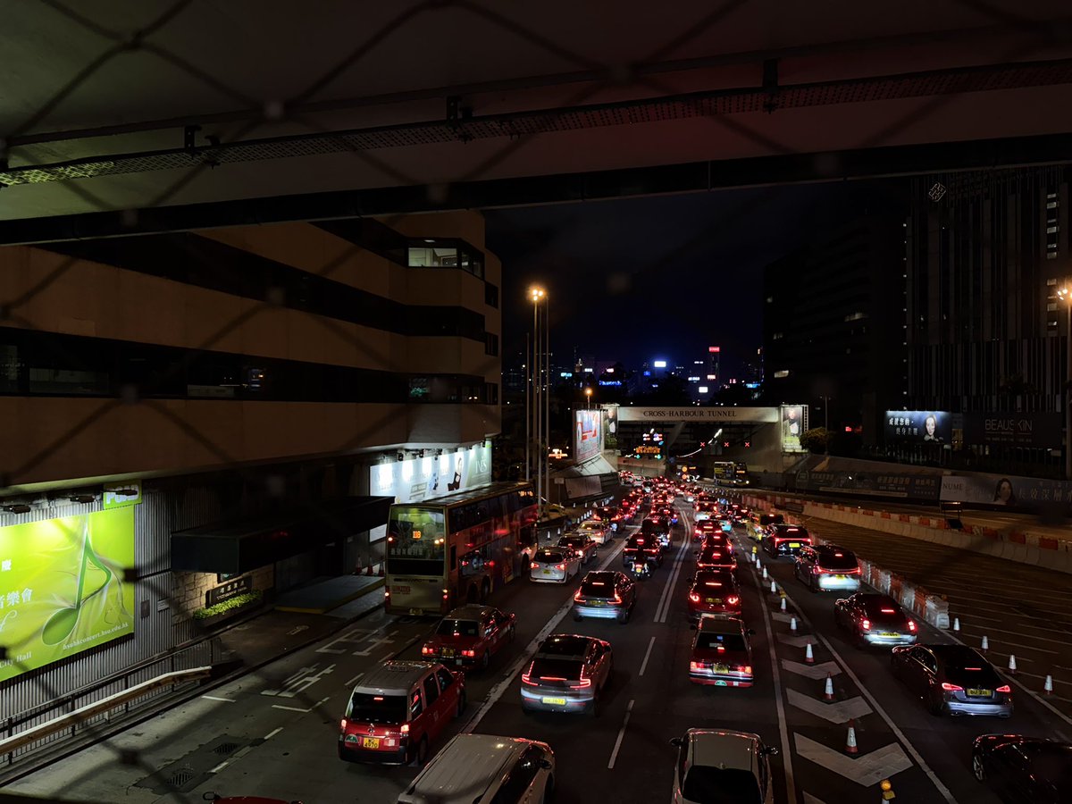 雨夜偷牛的人 tweet media