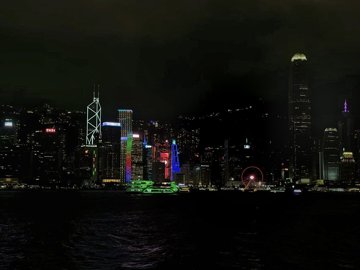 雨夜偷牛的人 tweet media