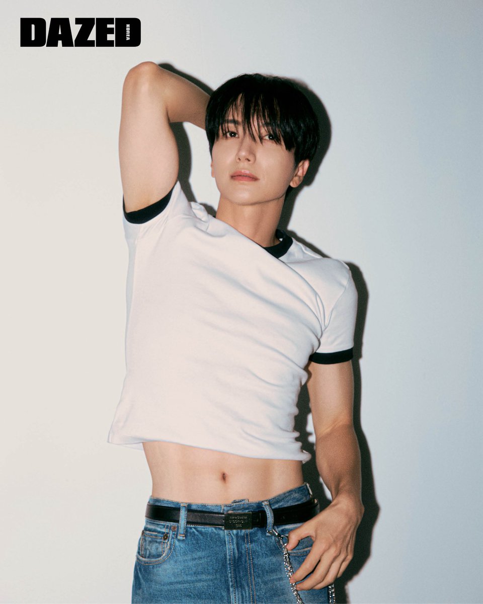 TofuPopRadio's tweet photo. #LeeTeuk ลีดเดอร์ #SUPERJUNIOR คนดีที่คิดถึงเอลฟ์เสมอ💙 “ผมชอบเวลาที่ได้ยินเพลง "I Miss You" ของคิมบอมซู ทางวิทยุมากครับ” เขากล่าวกับ DAZED และพูดถึงความหมายของเนื้อเพลง 

“ผมคิดว่ามันเป็นคำที่สื่อความรักได้มากกว่าคำว่า "ฉันรักเธอ" เสียอีก ประมาณว่า ‘ในใจนั้นคิดถึงเธอเสมอ แต่ก็ยุ่งมากจนเวลาล่วงเลยไปปีสองปีแล้ว’ และการรวบรวมความกล้าที่จะติดต่อไปหาเธอคนนั้นเพื่อบอกว่า ‘ผมคิดถึงคุณ สบายดีไหม?’ ผมว่ามันดูเป็นอะไรที่ดีต่อใจมากครับ” 

“ผมเองก็แทบรอไม่ไหวที่จะได้เจอแฟนๆที่คิดถึงที่ #SUPERSHOW10 ครับ”☺️💙 

🎶ฟังเพลงเอเชี่ยน อัพเดทบันเทิงทาง #TofuPOPRadio คลิก https://t.co/4aJdIwQBvk หรือ #TeroRadio App