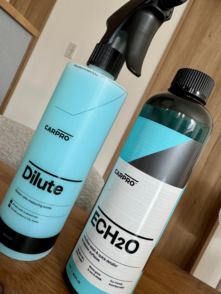 maro__usagi's tweet photo. CARPRO ECH2O(エコ)を1:15で希釈🫙
コスパめちゃくちゃ良いから惜しみなくリンスレスできる😊 https://t.co/Pe80ghMvxd