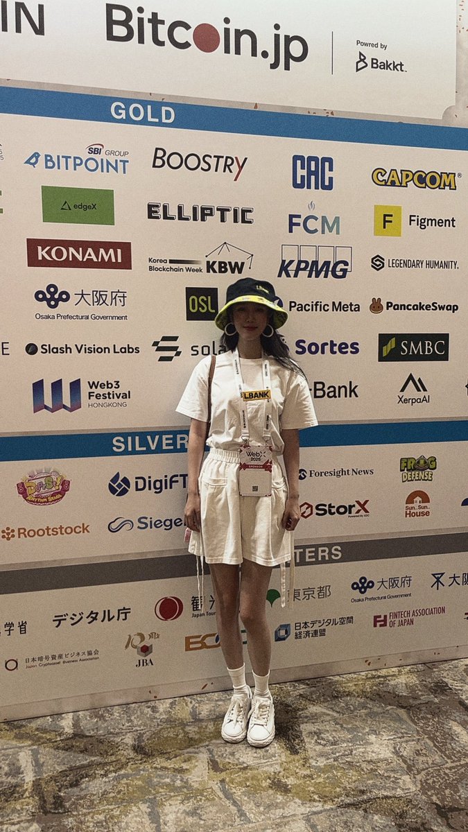 Venus tweet media