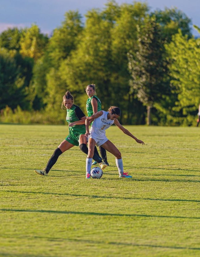 Terrifying_Tuna's tweet photo. Second game down with another win!✅
Shutout 9-0 ✅
…and your center back decided to score too 😃 
Let’s ride. 💚⚽️
#NorthSoccer #21 #goal #ClassOf2028 #centerback https://t.co/tKSfFmcZQB