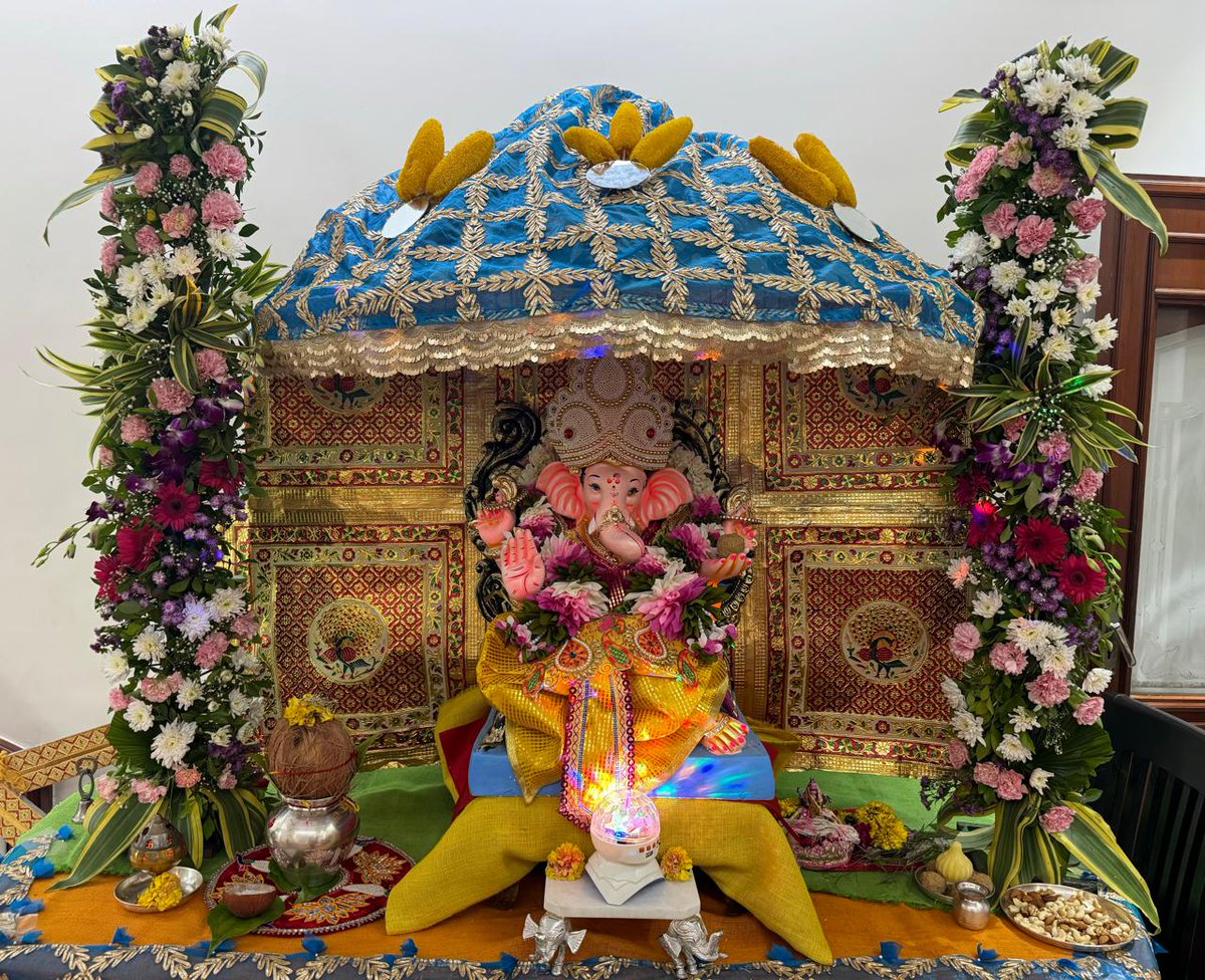KalantryKoumal's tweet photo. My place of Inspiration, peace, learning &amp; therapy !

Special for me is that I find myself surrounded by incredible friends who truly embody these very qualities. Ability to overcome challenges, stay grounded, keep learning, listen deeply, and adapt with focus.
#GaneshaChaturthi https://t.co/olJHhko4kt