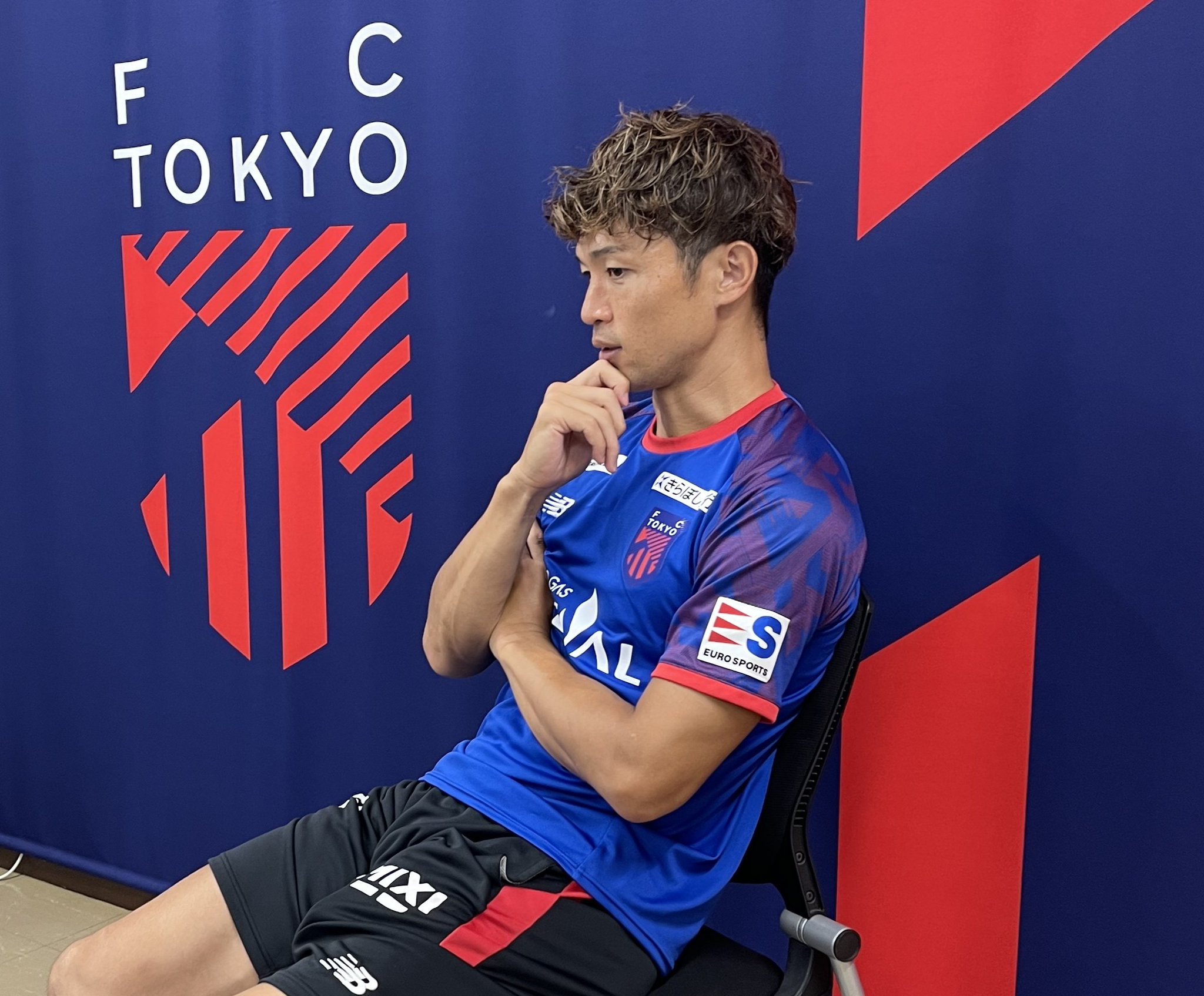FC東京 森重真人 特大ポスター Amazon.co.jp: FC東京 森重真人 ポスター : おもちゃ