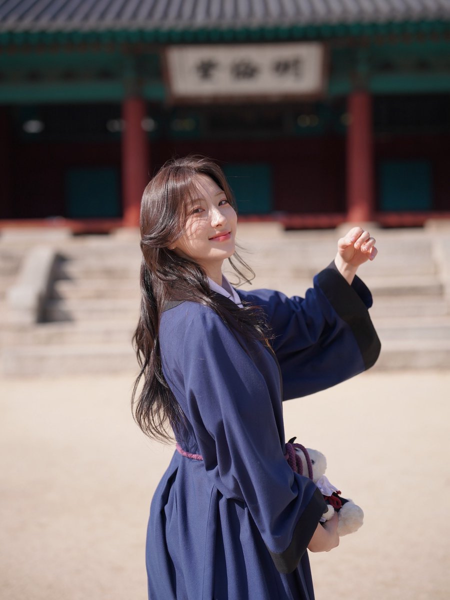 navyeunseo's tweet photo. juyeon sunbae... you will be missed 🥹 https://t.co/JVxAtoBSdz