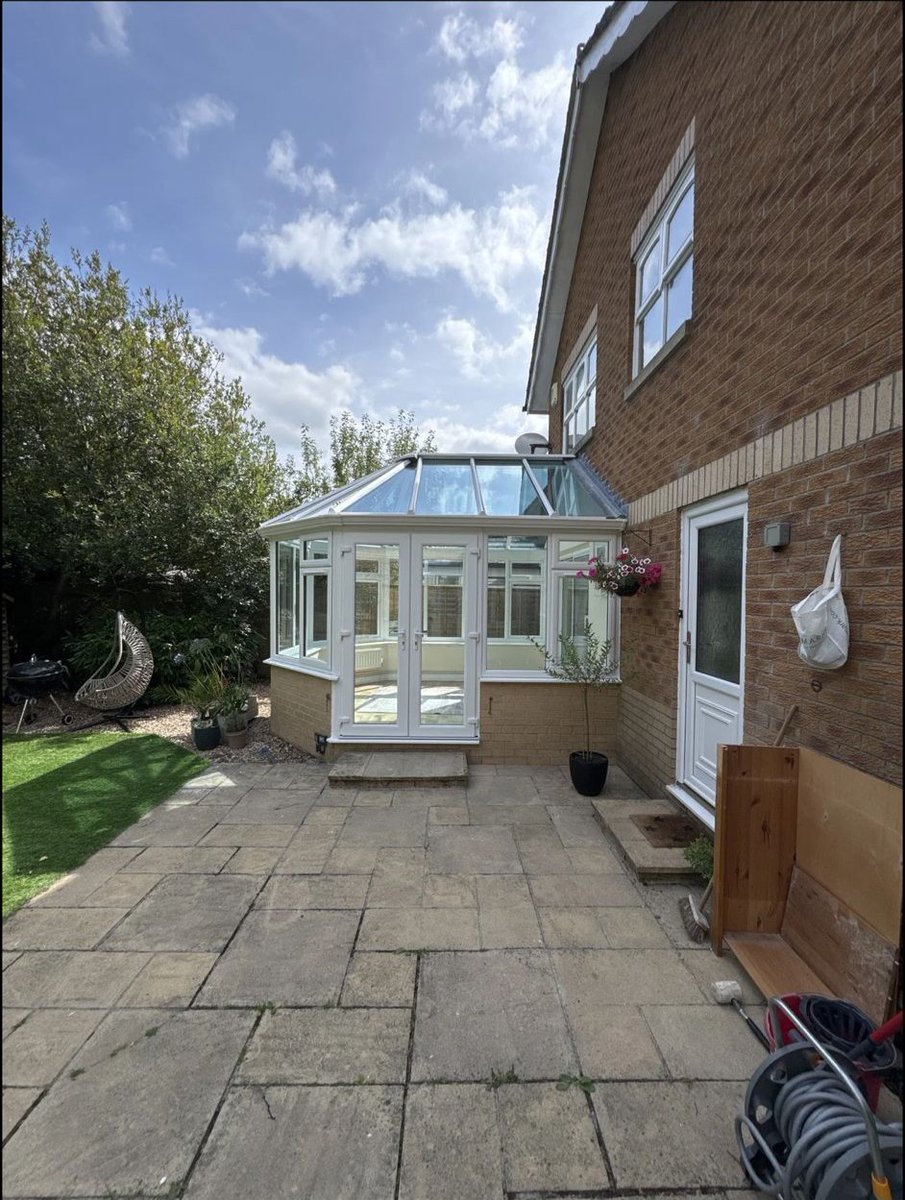 We’ve just completed a full upgrade for a landlord’s property in #Harrogate and the transformation is stunning:
✅ New PVC frames + French doors
✅ High-performance glass roof for efficiency

The result? Modern, stylish &amp; comfy all year round!

📞0113 808 2899