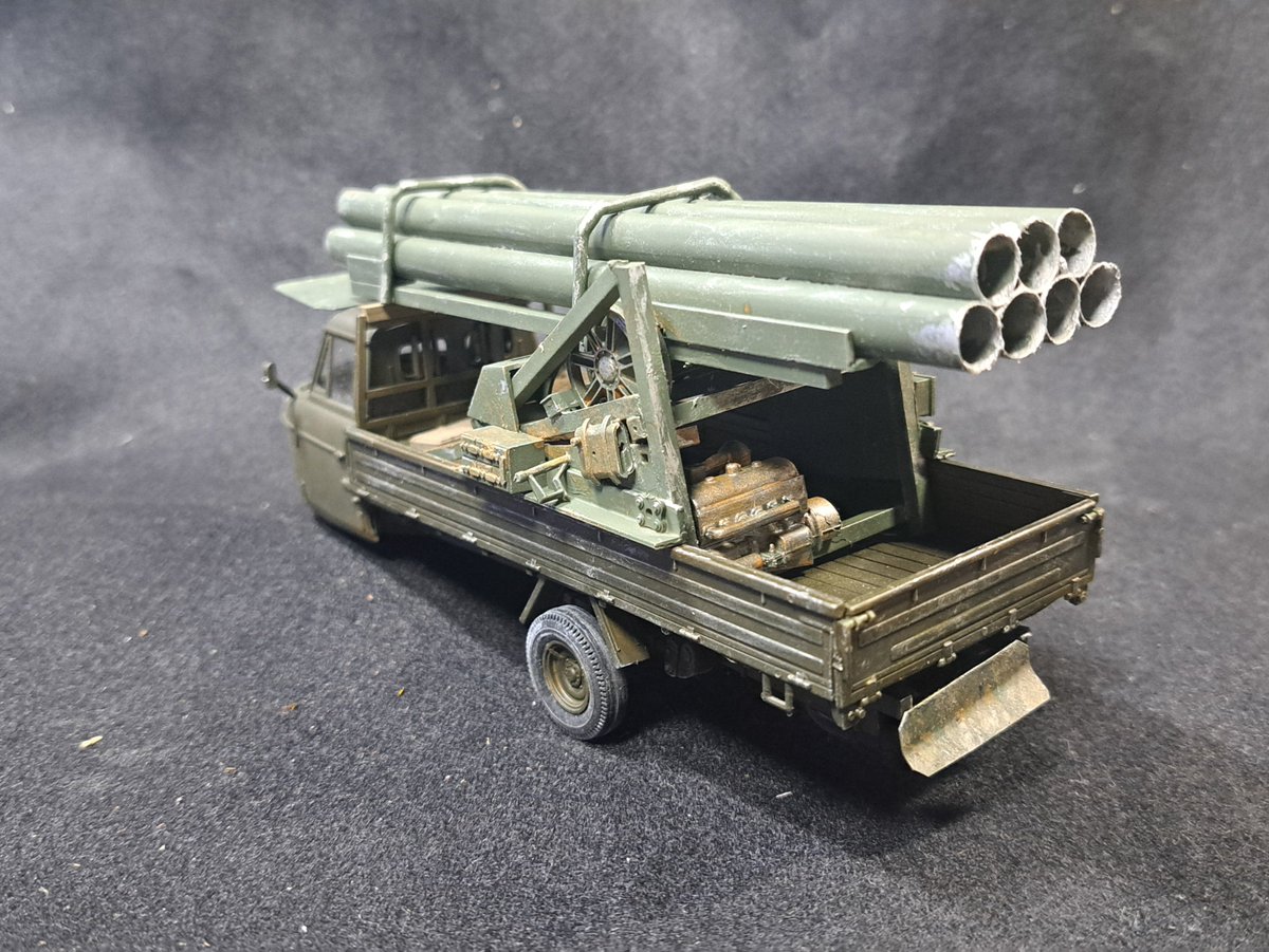 ManBouMokei's tweet image. マイクロエース 1/32 マツダ T2000
7連装28cmロケットランチャー装備Ver.
完成とします。

遊び尽くしました。😄
#ScaleModel #プラモデル #武装三輪 #翻車魚模型
