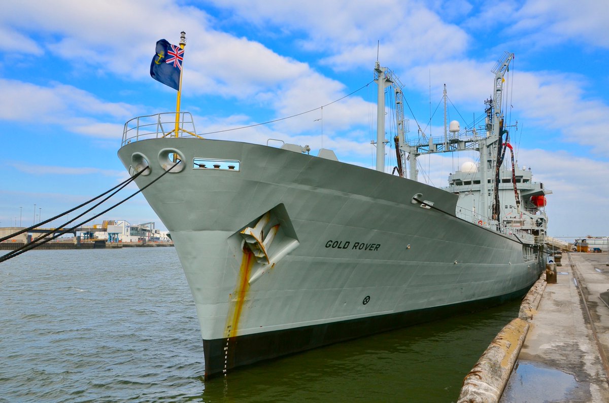 OTD 11 years ago #RoyalFleetAuxiliary GOLD ROVER visits Dublin 🇮🇪 #GOLDROVERover