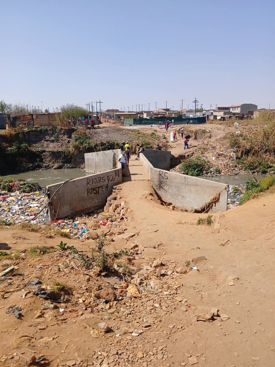 This bridge in Thembisa, owned by a foreign national, is dangerous. A fee of R5 is required to cross.