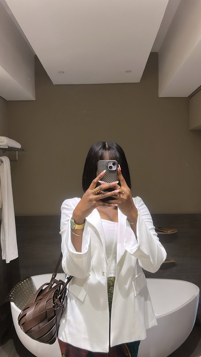 If only I were a corporate girlie