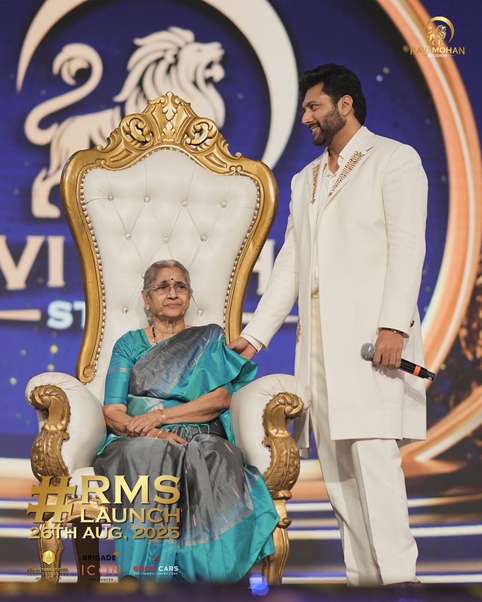 RaviMohanStudio's tweet image. Ravi Mohan’s sweetest moment with his amma ❣️
@iam_RaviMohan 

#RaviMohanStudios #RMSLaunch 

#srminternationalrealestate @BoomCarsChennai @BrigadeGroup