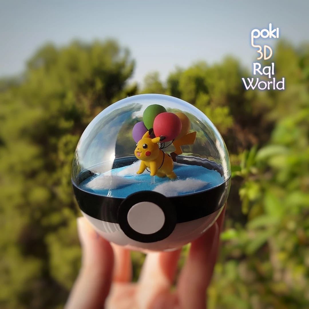 poki 3D 🎨 @ Stand nº 84 Toledo Matsuri ⛩️ (@poki3d) on Twitter photo "globos 🎈" colab <a href="/rqlworld/">RqlWorld 🎨</a>
Nueva escenografía fanart, surcando los cielos con sus globos. Modelado y pintado a mano.
Dex:"Pikachu tiene una escena en el juego P. Snap en la que al caerse de un zubat se va volando con unos globitos" "globos 🎈" colab <a href="/rqlworld/">RqlWorld 🎨</a>
Nueva escenografía fanart, surcando los cielos con sus globos. Modelado y pintado a mano.
Dex:"Pikachu tiene una escena en el juego P. Snap en la que al caerse de un zubat se va volando con unos globitos"