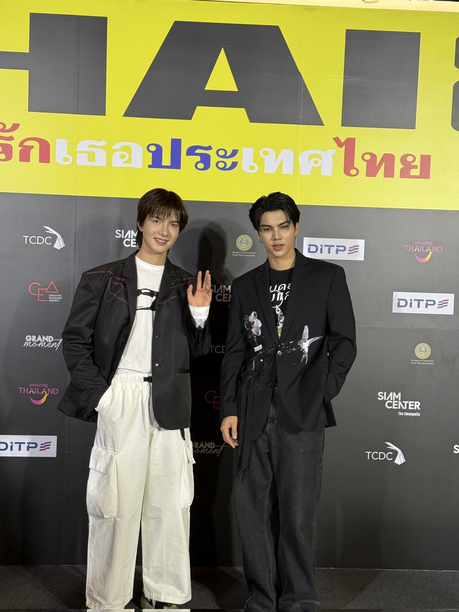 👋🏻❤️🩷
LOVEYOUTHAILAND X FORTFTS
#รักเธอประเทศไทย