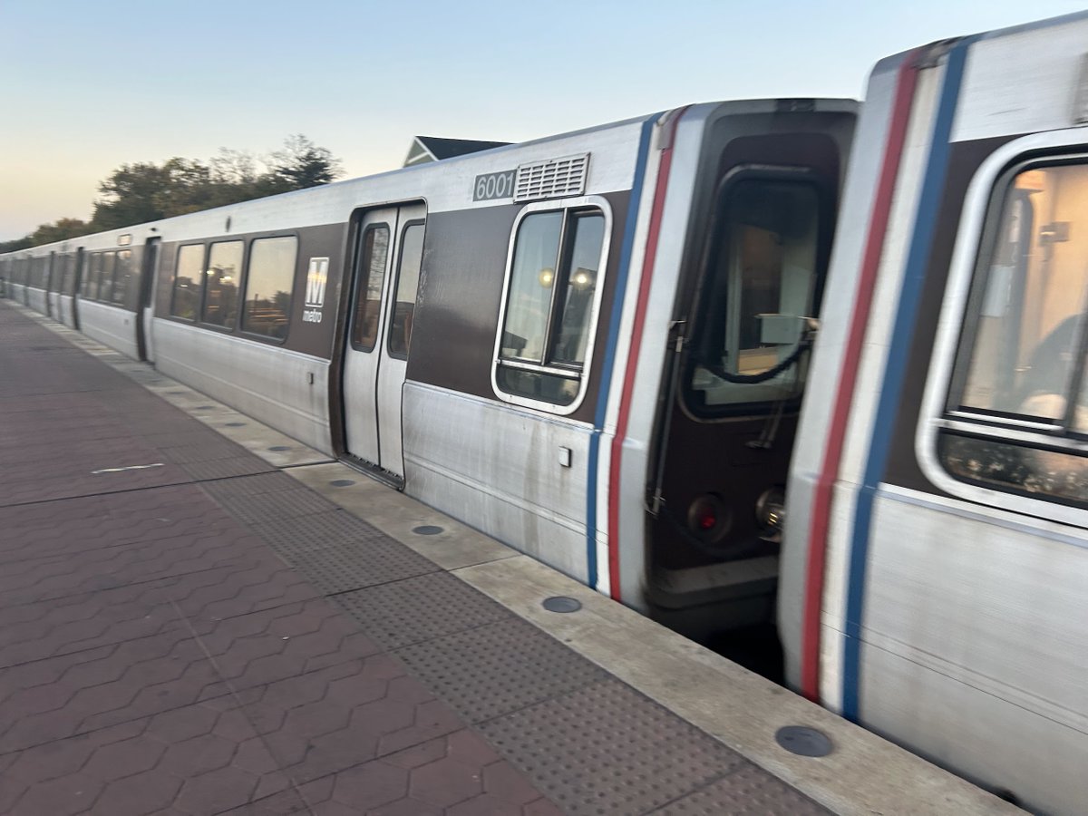 Today in Metro History... tweet media