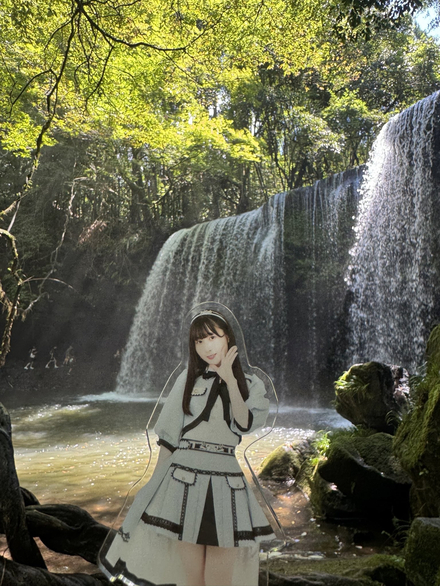 最終値下げ F6号作品【癒しの水簾 熊本 鍋ヶ滝 】 額装した素晴らしい