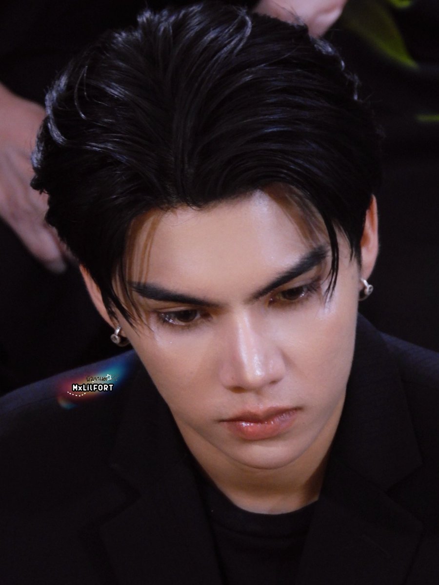 หนุ่มหน้าเครียดกับชีวิตมุ้งมิ้ง 🖤✨

<a href="/fort_fts/">FortFTS (福福) #มหาสมุทร 🌊</a> 

LOVEYOUTHAILAND X FORTFTS

#รักเธอประเทศไทย #FortFTS