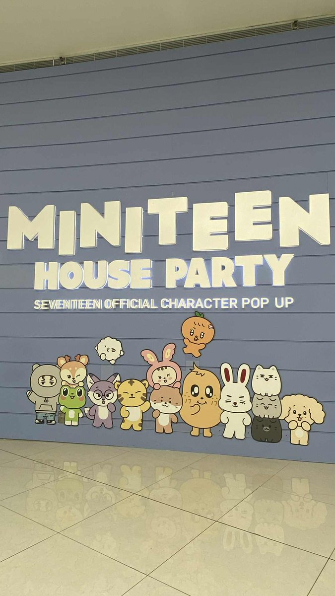 SVTL0VECLUB's tweet photo. seventeen miniteen pop up manila pasabuy!

★ srp + fee per item
 — 100 for small items, 200 for big items
★ keyring srp + 50 per item
★ wait for the oc before paying (payo)
★ can go every weekdays!
— more photos on the thread

⌗ ic wts lfb svt pasabuy pasabay assistance https://t.co/EZ38nqjqPY