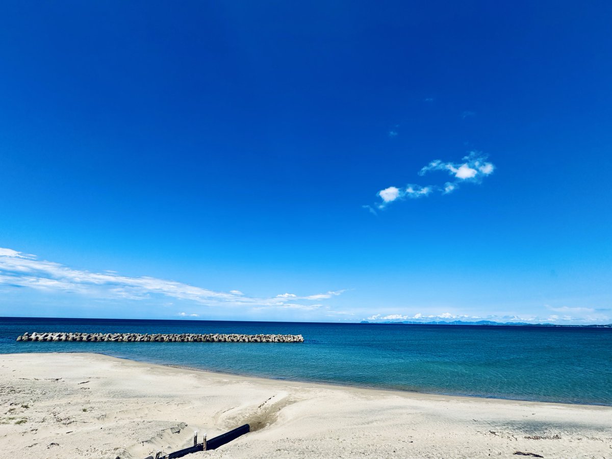 夏はワリと忙しくてなかなかこちらにアゲれる写真も撮れませんが💦
仕事を中断して気分転換しに来た😌