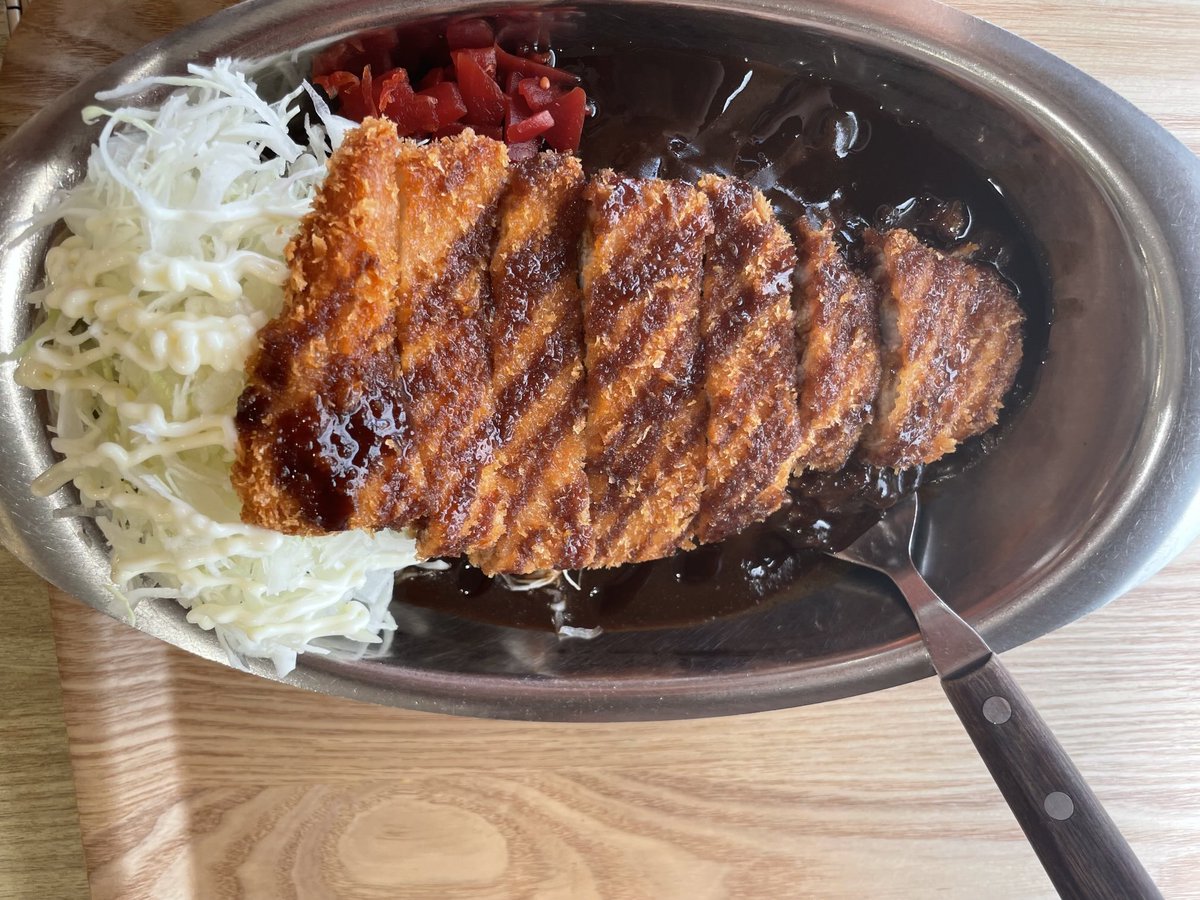 今日のランチは初のゴーゴーカレー。想像をはるかに超えた美味しさでした😊