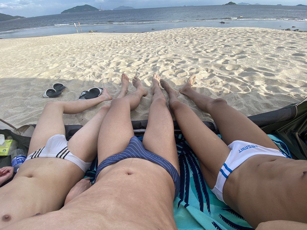 demi85607241's tweet photo. 同仔仔同黑皮運動生🏖️
@makotoviktor @chuwaiwaii https://t.co/a94zoTUFEw