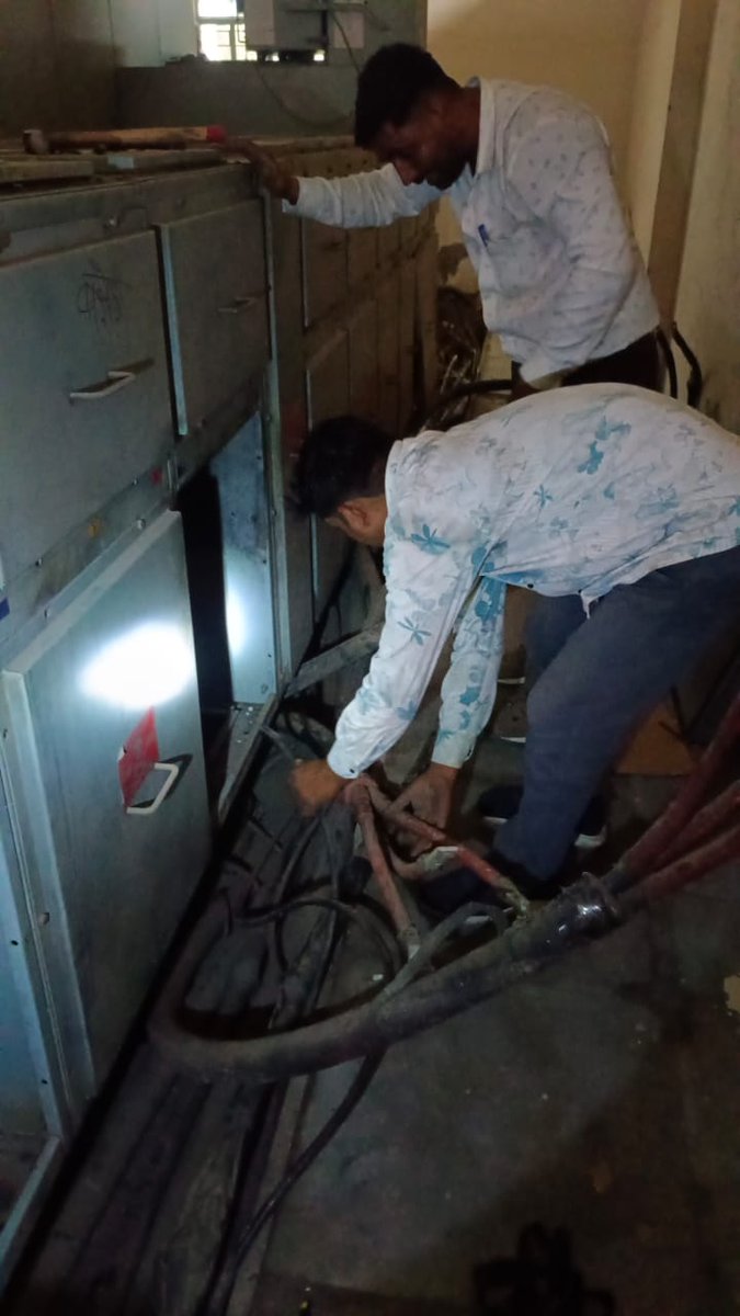 Pvvnl Muzaffarnagar (@pvvnlmuzafarngr) on Twitter photo ।<a href="/UppclChairman/">CMD UPPCL</a>
<a href="/UPPCLLKO/">UPPCL</a> <a href="/MdPvvnl/">MD Pvvnl</a>
<a href="/ChiefSecyUP/">S.P. Goyal, Chief Secretary, GoUP</a> <a href="/PVVNLHQ/">Pashchimanchal Vidyut Vitran Nigam Ltd</a>
33/11KVरामपुरतिराहा उपकेंद्र से पोषित रामपुरफीडर की अंडरग्राउंड खराब केबल के स्थान पर नईलाइन का निर्माण किया गयाहै जिसको चार्ज कियाजा रहा हैं9:30बजे से सप्लाईबाधित है।जल्दही कार्यपूर्ण होजाएगा और आपूर्ति सामान्यकी जाएगी। ।<a href="/UppclChairman/">CMD UPPCL</a>
<a href="/UPPCLLKO/">UPPCL</a> <a href="/MdPvvnl/">MD Pvvnl</a>
<a href="/ChiefSecyUP/">S.P. Goyal, Chief Secretary, GoUP</a> <a href="/PVVNLHQ/">Pashchimanchal Vidyut Vitran Nigam Ltd</a>
33/11KVरामपुरतिराहा उपकेंद्र से पोषित रामपुरफीडर की अंडरग्राउंड खराब केबल के स्थान पर नईलाइन का निर्माण किया गयाहै जिसको चार्ज कियाजा रहा हैं9:30बजे से सप्लाईबाधित है।जल्दही कार्यपूर्ण होजाएगा और आपूर्ति सामान्यकी जाएगी।