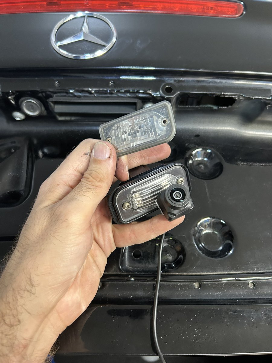 AutomationPanda's tweet image. Reverse camera install! Making a 20-year-old car feel new. #Mercedes