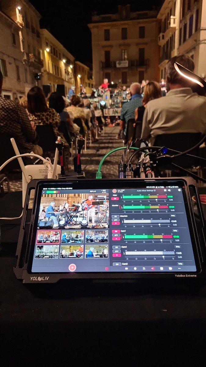 🚀 All-in-one, robust multicam outdoor production with the YoloBox Extreme and YoloCast network bonding! 
📸: @Lino Totaro
#YOLOLIV #YoloBox #YoloBoxExtreme #livestreaming #broadcast #MulticamLive #LiveStreamingPro #Panasonic #YoloCast #BondingTech #GoLiveAnywhere