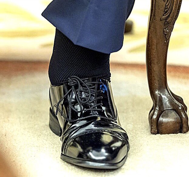 HE'S GOING TO DIE👍