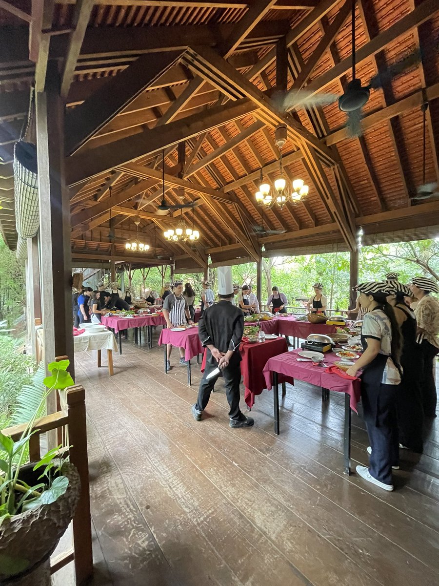changkranK's tweet photo. Khmer cooking class Siem Reap
Cambodian cooking class near Angkor Wat
Best cooking class in Siem Reap Cambodia
Traditional Khmer food cooking class
Siem Reap culinary experience
Cambodian cuisine workshop
Khmer chef cooking experience
Things to do in Siem Reap for tourists
Food https://t.co/0ZdC4WwNvr