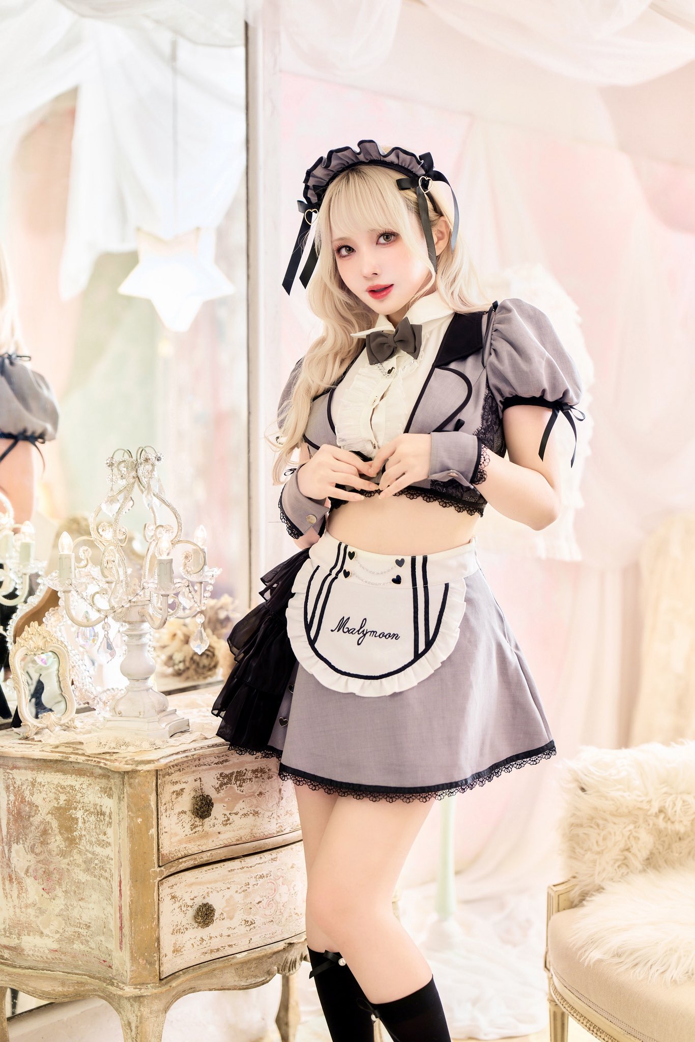 シスル　アクリルスタンド コスプレ コミケ シスル アクリルスタンド コスプレ メイド コミケ 用意して