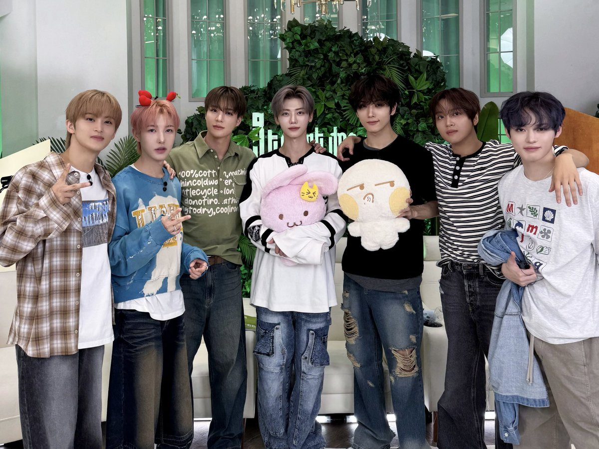 nct dream 中国 青島 一直娱 yizhiyu ロンジュン nct dream 中国 青島 一直娱 yizhiyu ロンジュン - メルカリ