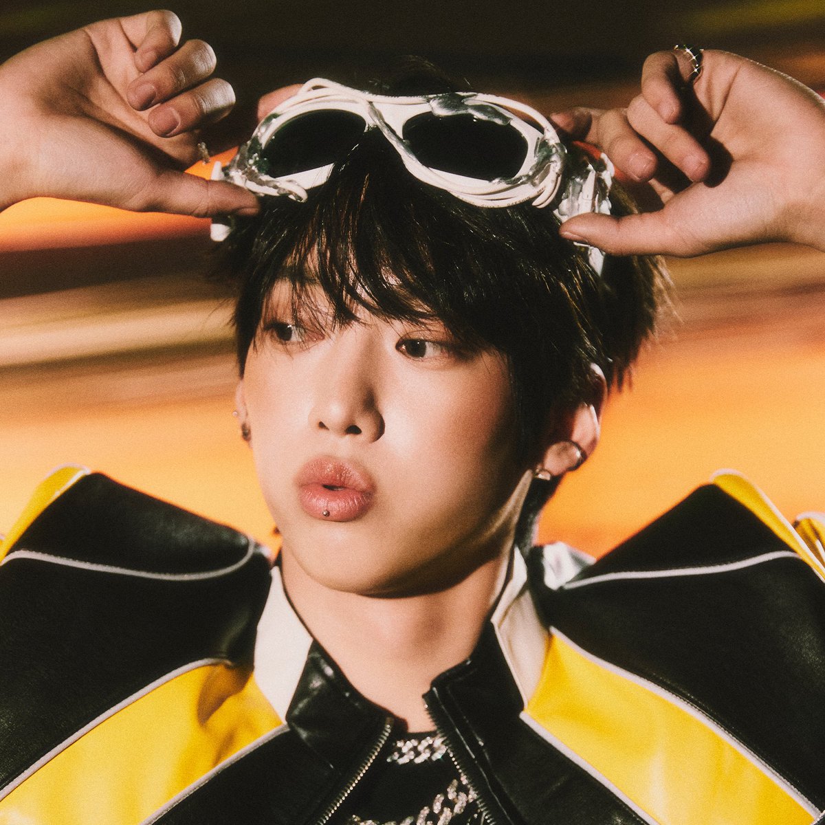 앰퍼샌드원 나캠든, '더쇼' 스페셜 MC 출격

나캠든은 26일 오후 방송되는 SBS funE '더쇼'에서 스페셜 MC를 맡아 밝고 친근한 에너지를 전할 예정이다. 

tenasia.co.kr/article/202508… (한국어)
tenasia.com/music/20250826… (ENG)

#Kamden #ナ・カムデン #AMPERSANDONE #THESHOW #MusicShow #SpecialMC