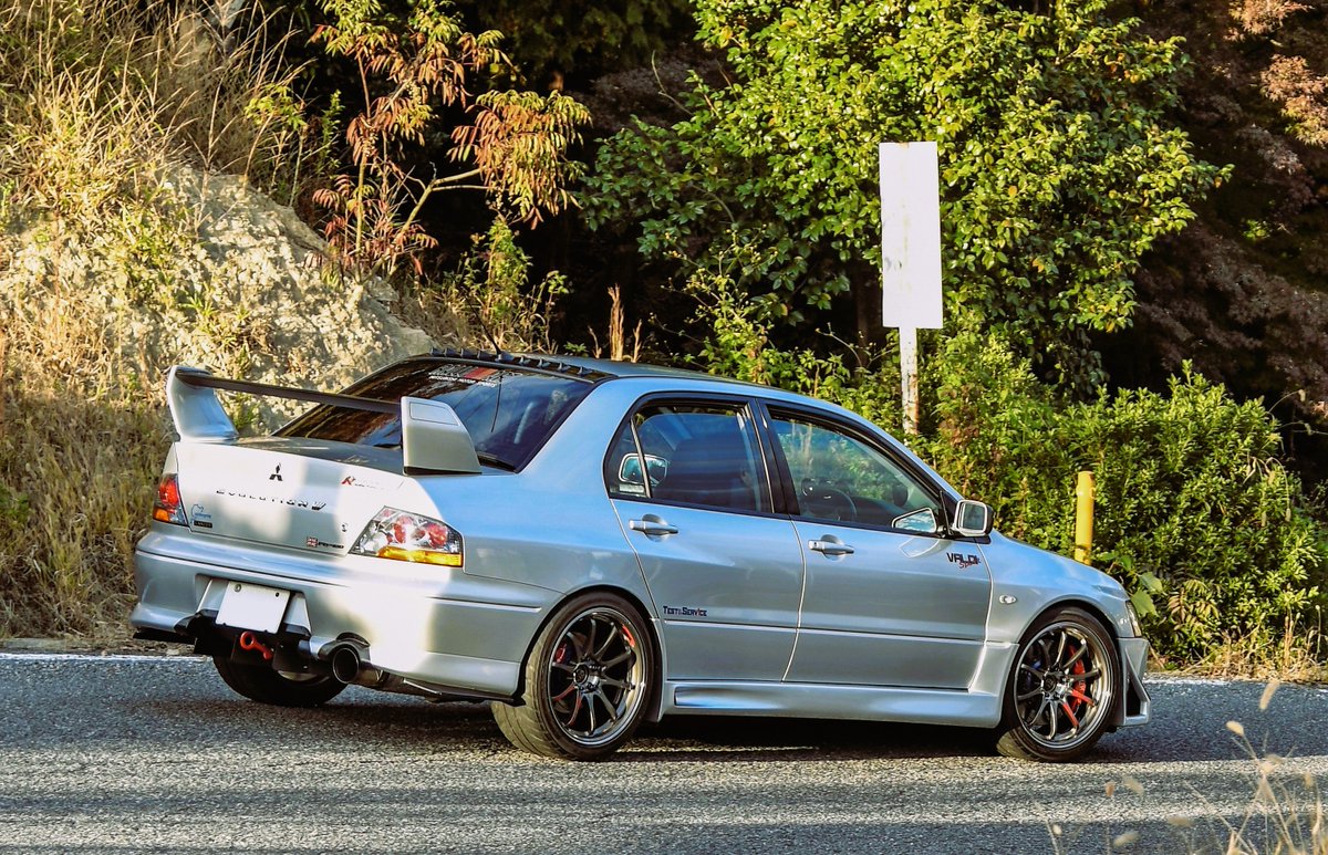 #とにかくランエボを貼ろう
 #CE28はいいぞ