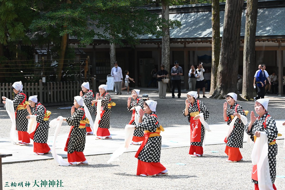 三輪大社にて 公式】三輪明神 大神神社 (おおみわじんじゃ)