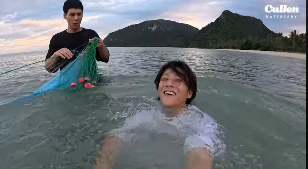 summer 2025🏝️🌞🌧️🐬🩵🩷