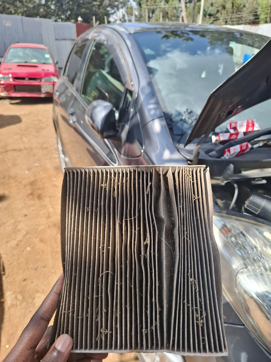 _saginii's tweet image. Maintenance days 😁
#vitz #rs