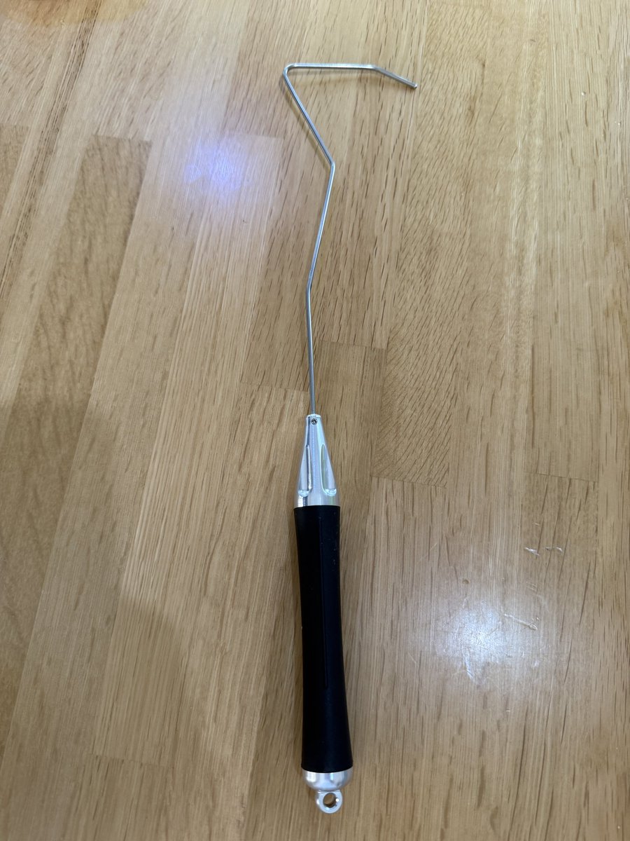 KonoKazukono4's tweet image. Silicon billet releaser

持ち手のシェイプ加減がサイコーに良いですよ！
予備のイモネジも１個付属してます！
#DLIVE