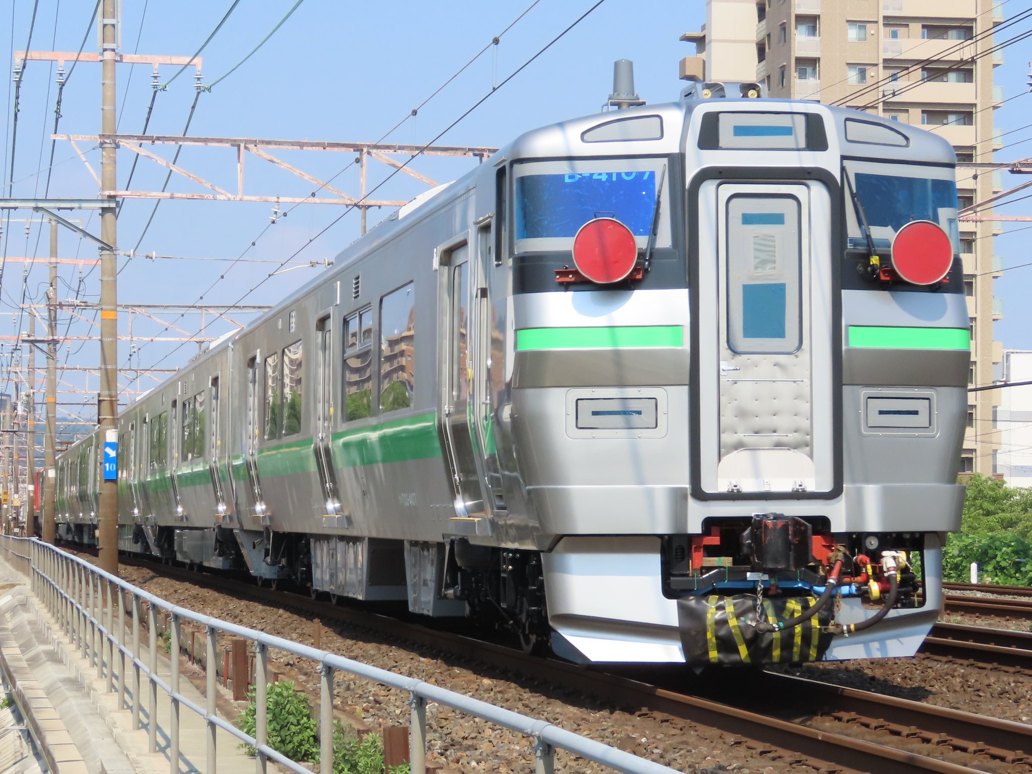 8名様 応札提案 ながやま(永山)駅名板フルセット えぬやま (@Nyamasuzuka9000) / X