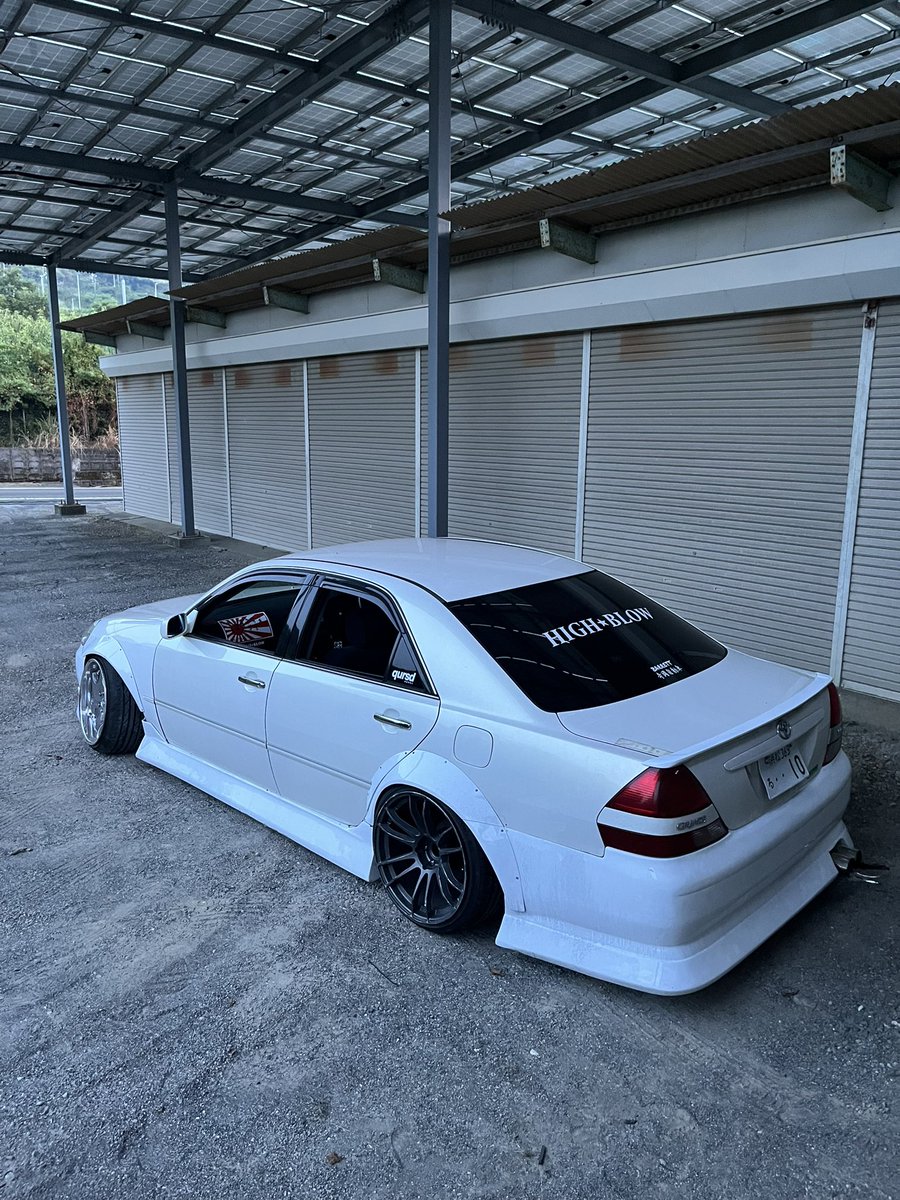 ローソン (@keutngfwhrt4x0b) on Twitter photo 