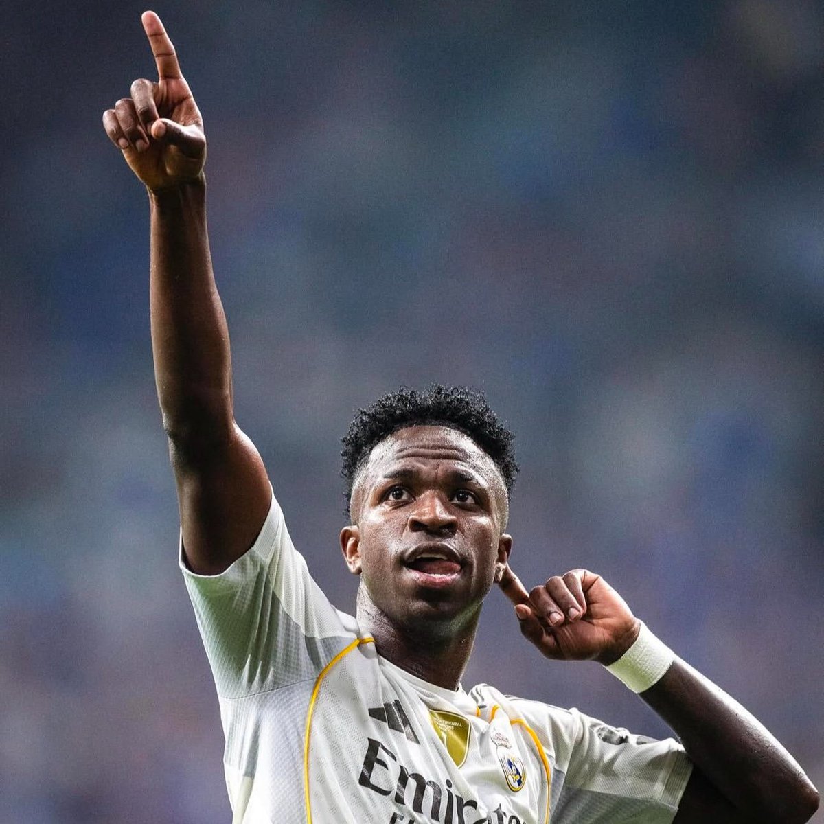 Madrid Xtra (@madridxtra) on Twitter photo 🗣️ Keita Baldé Diao: “Vinicius? Receiving insults for 90 minutes isn't pleasant at all. It has become a TREND to insult Vini in Osasuna, Barcelona, Valencia, etc.”
“If you are looking for a big REASON as to why, well there is none.” <a href="/elchiringuitotv/">El Chiringuito TV</a> 🗣️ Keita Baldé Diao: “Vinicius? Receiving insults for 90 minutes isn't pleasant at all. It has become a TREND to insult Vini in Osasuna, Barcelona, Valencia, etc.”
“If you are looking for a big REASON as to why, well there is none.” <a href="/elchiringuitotv/">El Chiringuito TV</a>