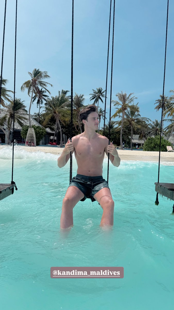 HotRacingDriver's tweet image. #TheoPourchaire #hot #racing #abs #sixpack #shirtless #sexy #hotracingdriver