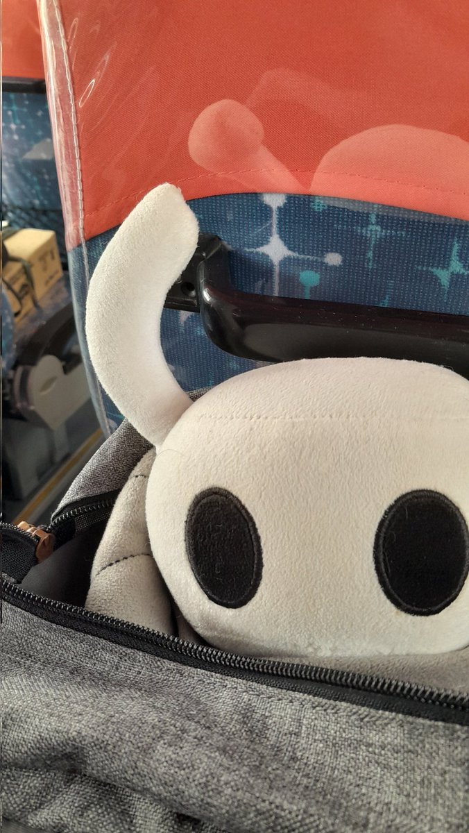HK_Lotus's tweet photo. Heading back to the city for my boards review (ಥvಥ) https://t.co/8aoFI89kWb